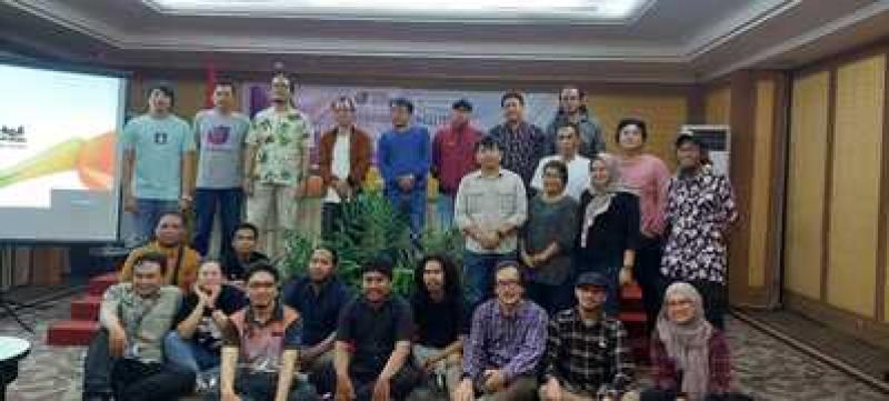 AJI MANADO GELAR WORKSHOP JURNALISTIK SOAL PROFESIONALISME DAN ETIKA DALAM PEMILU
